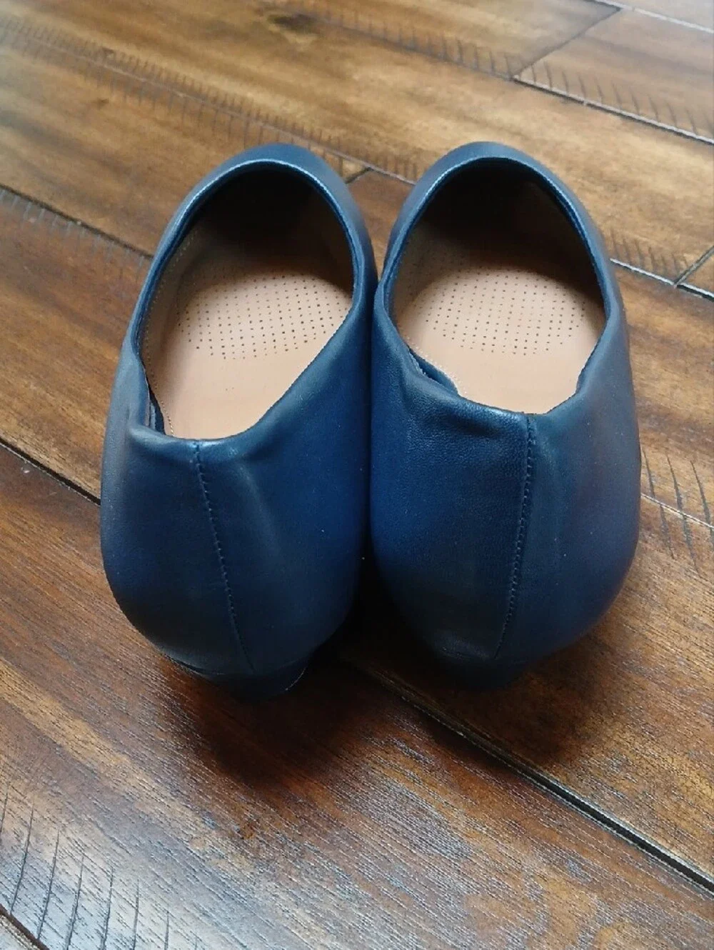 comfortview Navy Classic Round-Toe Ballet Flats